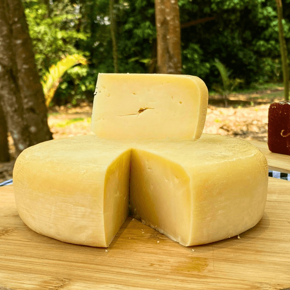 Queijo Canastra Meia Cura 1kg